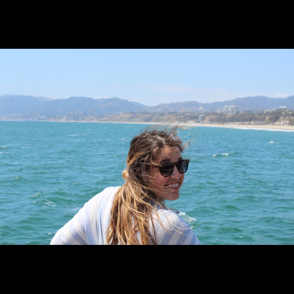 Meet your Posher, Katelyn